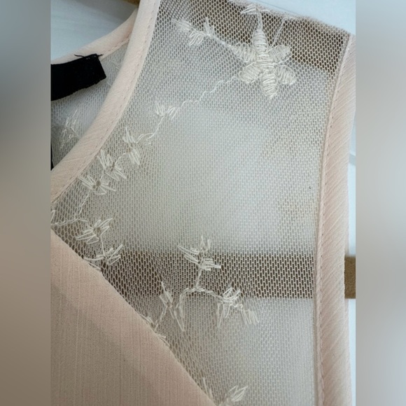 NEW Embroidered Chiffon Sleeveless Dress NWT Floral Sheer Lace Peach Blu… - Picture 9 of 15